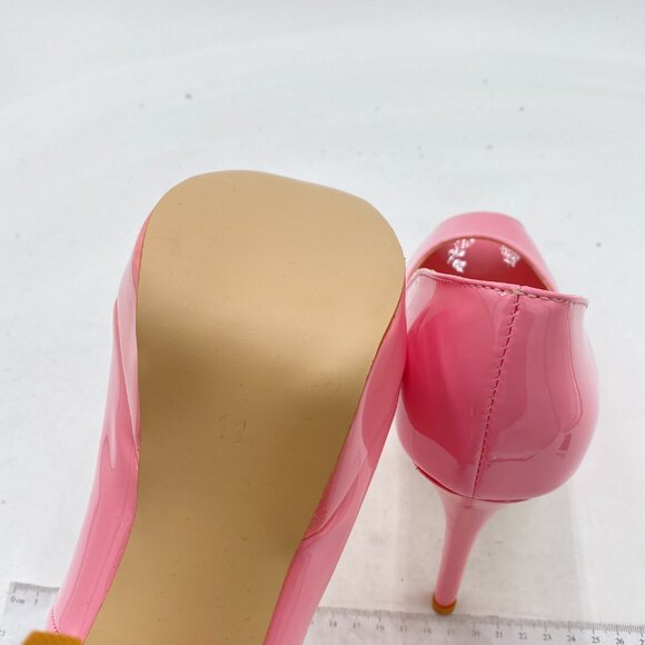 Super sexy and a very eye catching! Comfy and feminine - Picture 5 of 7